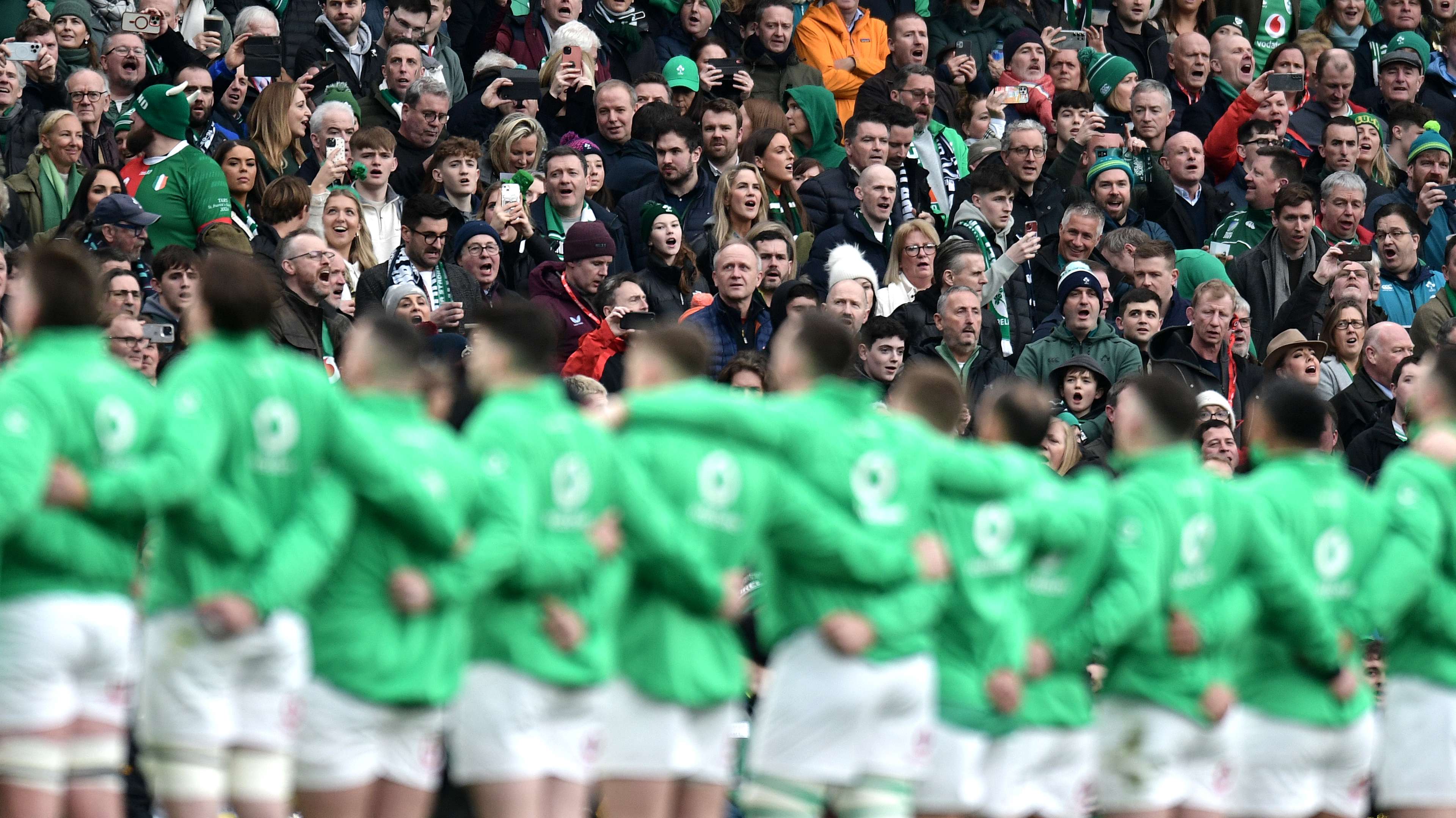 借更稳定的 借更稳定的